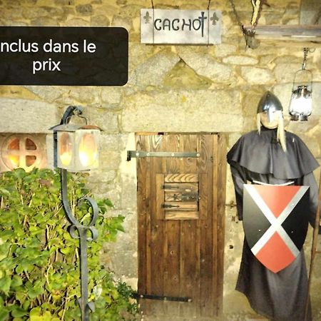 A l'Orée du Parc Saint-Priest-des-Champs Esterno foto